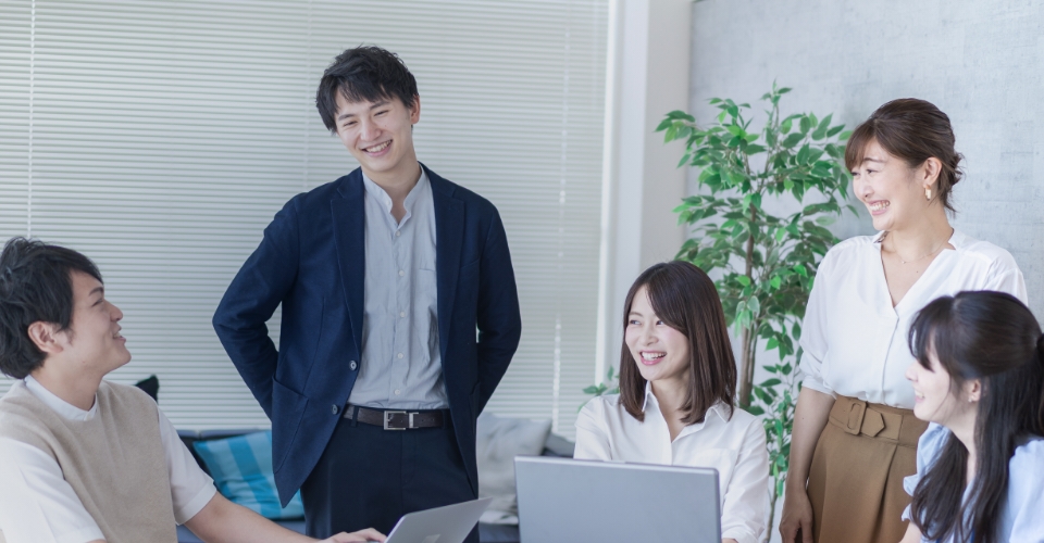 採用情報